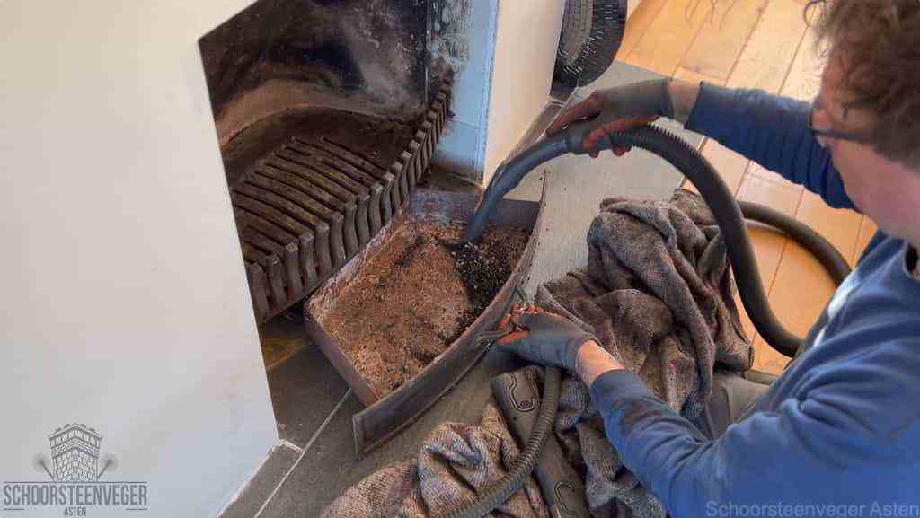 Prijs schoorsteenvegen Asten schouw reinigen Prijs schoorsteenvegen Asten schouw reinigen