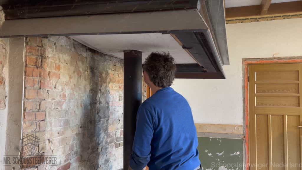 Schoorsteen reinigen Asten rookkanaal Schoorsteen reinigen Asten rookkanaal